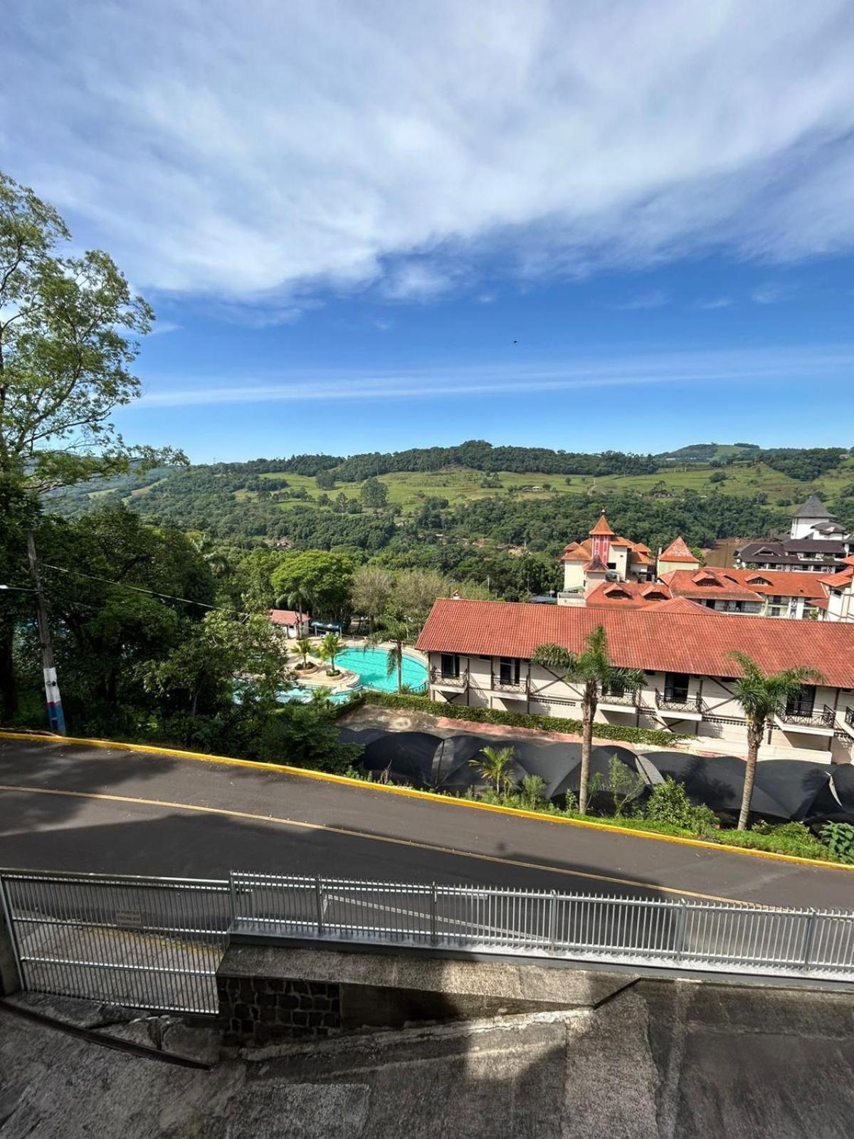 Apartamento Duplex 5 Quartos 100 M Do Parque Piratuba Kültér fotó